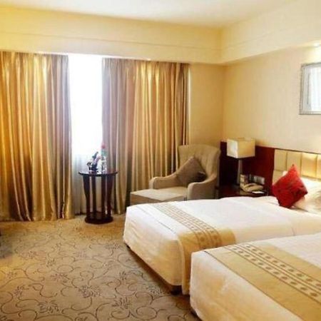 Chengdu Yinsheng International Hotel Supoqiao Exterior foto