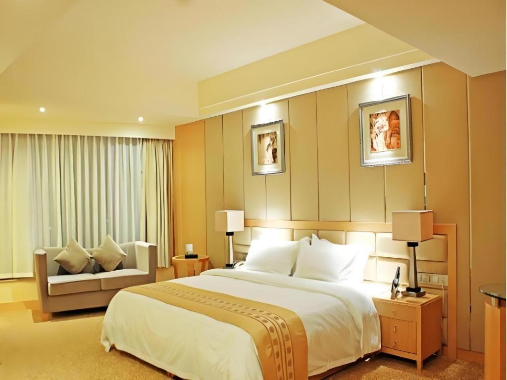 Chengdu Yinsheng International Hotel Supoqiao Exterior foto