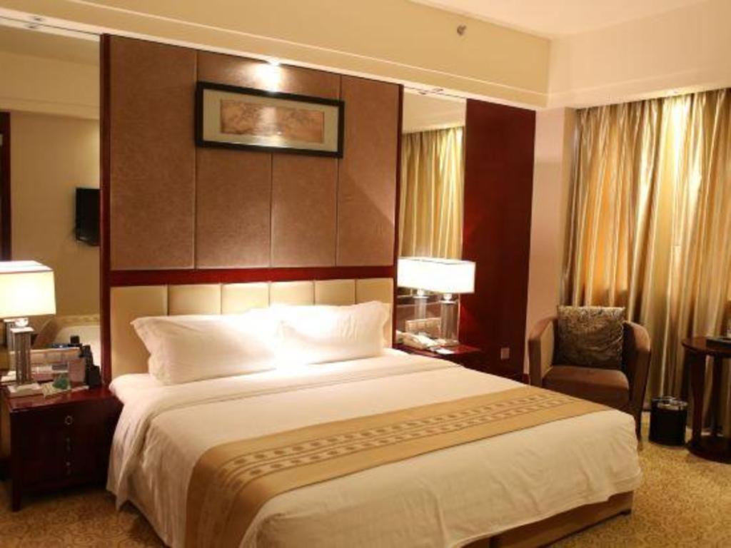 Chengdu Yinsheng International Hotel Supoqiao Exterior foto