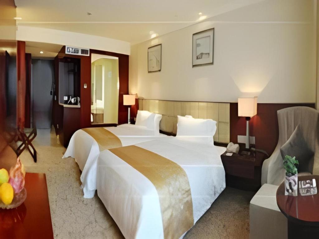 Chengdu Yinsheng International Hotel Supoqiao Exterior foto