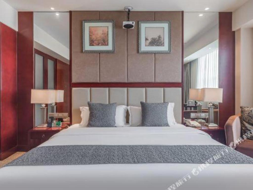 Chengdu Yinsheng International Hotel Supoqiao Exterior foto