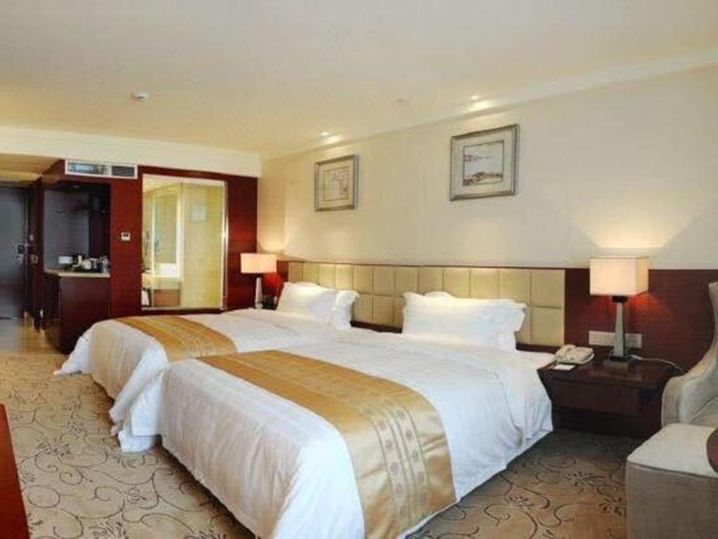 Chengdu Yinsheng International Hotel Supoqiao Exterior foto